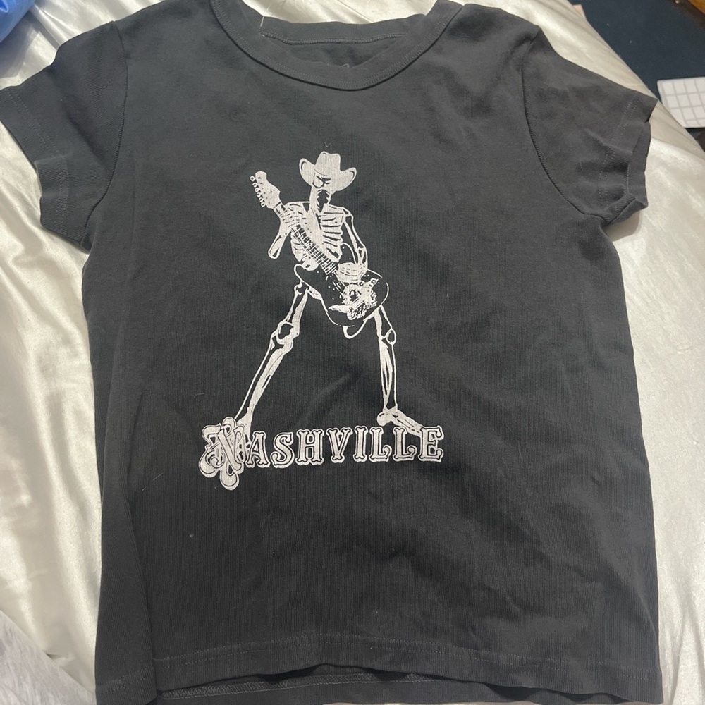 brandy melville nashville tee